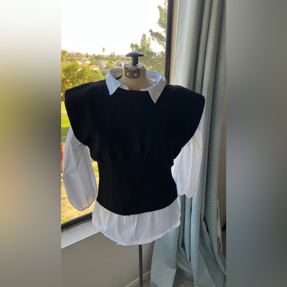 Two Piece Set Black Vest/white Blouse